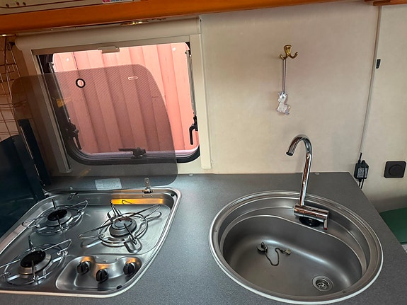 Adria Unica C 503 UP 13 of 30