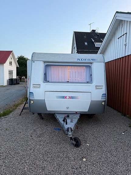 Adria Unica C 503 UP 28 of 30