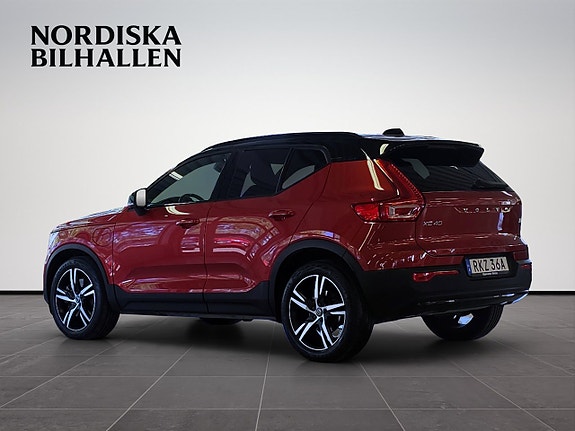 Volvo XC40 5 of 18