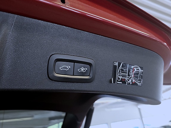 Volvo XC40 17 of 18