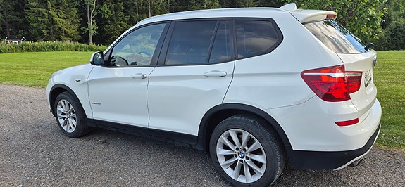 BMW X3 4 of 5