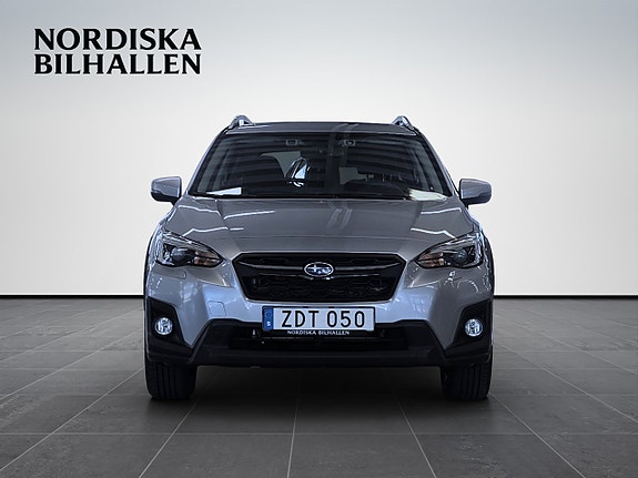 Subaru XV 2 of 5