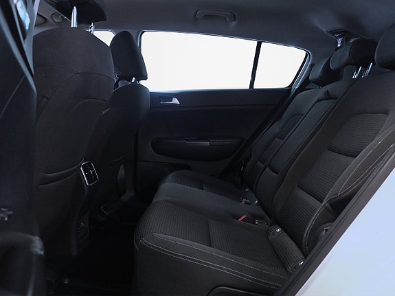 Kia Sportage 16 of 18