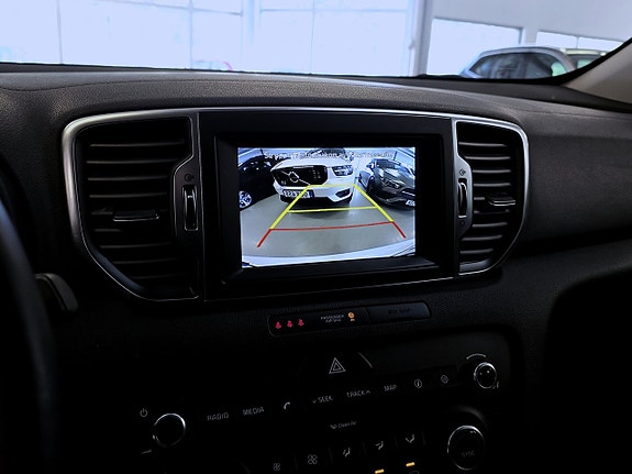 Kia Sportage 12 of 18