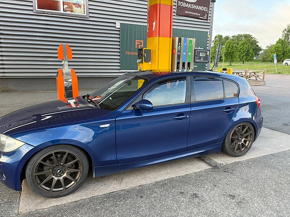 BMW 120d 5 of 5