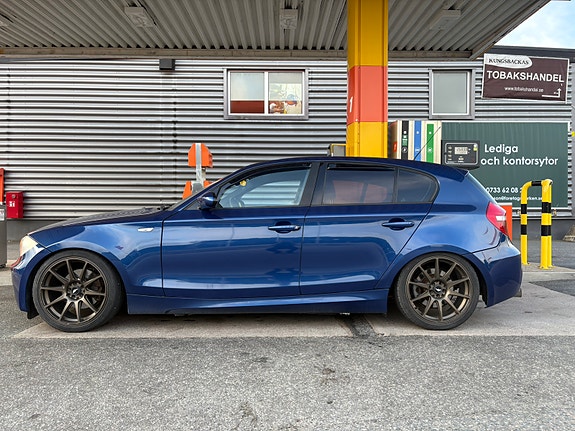 BMW 120d 6 of 13
