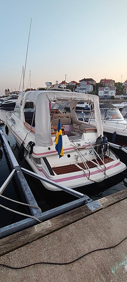 Motorbåt Polar 290 Monaco 26 of 29
