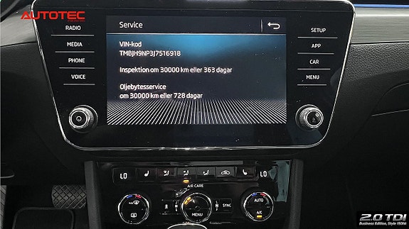 Skoda Superb 16 of 26
