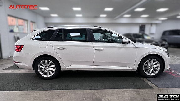 Skoda Superb 5 of 26