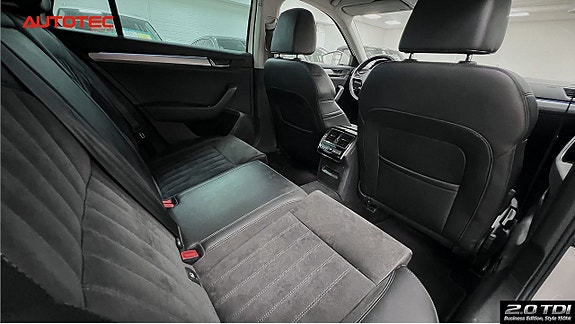 Skoda Superb 21 of 26