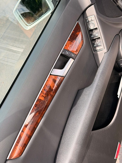 Mercedes-Benz C250 11 of 13