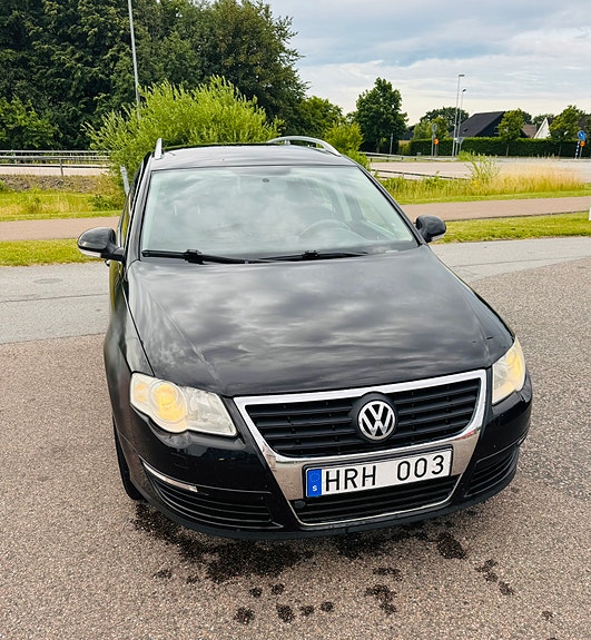 Volkswagen Passat 10 of 13