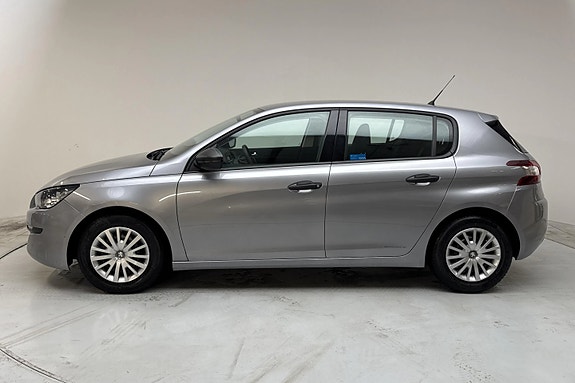 Peugeot 308 2 of 5