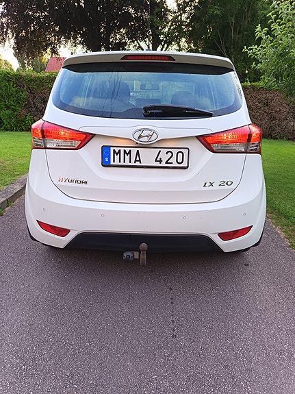 Hyundai ix20 2 of 9
