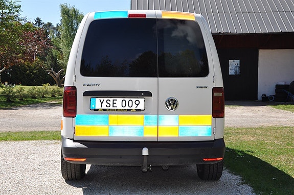 Volkswagen Caddy Maxi 3 of 5