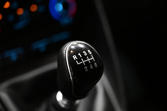 Ford Transit Connect 18 of 21