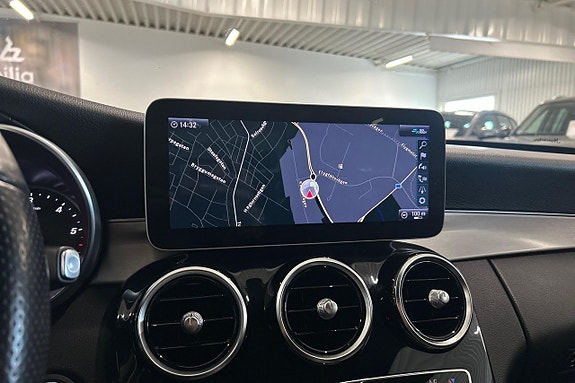 Mercedes-Benz C200 d 19 of 25