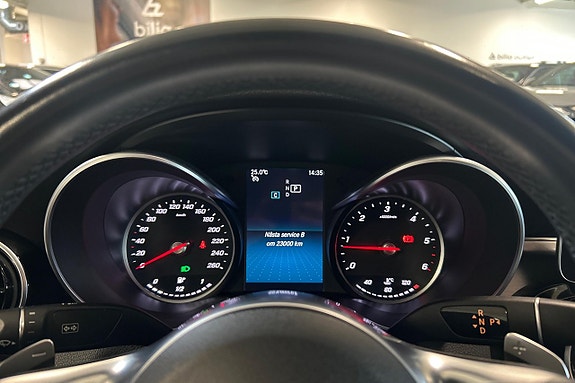 Mercedes-Benz C200 d 25 of 25