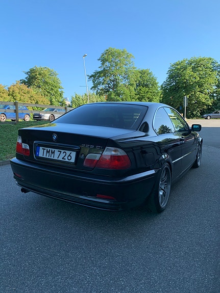 BMW 325Ci 3 of 5