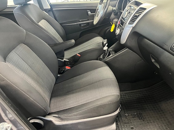 Kia Venga 9 of 18