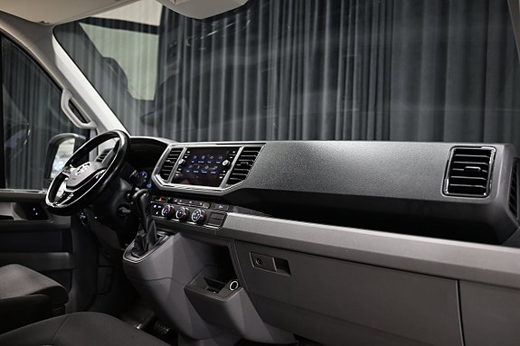 Volkswagen Crafter 24 of 29