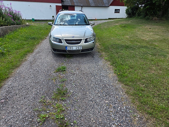 Saab 9-5 4 of 5