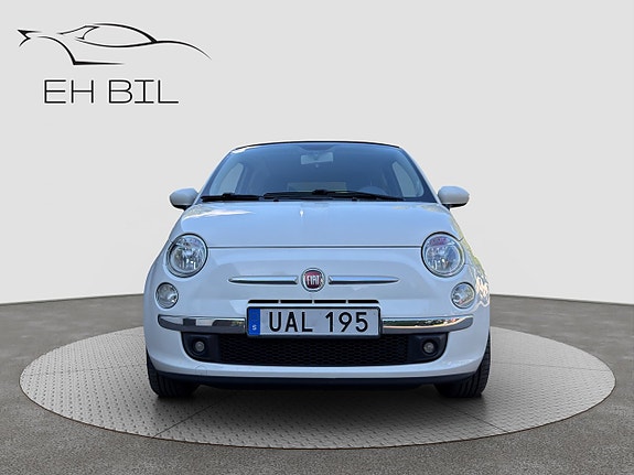 Fiat 500C 2 of 5