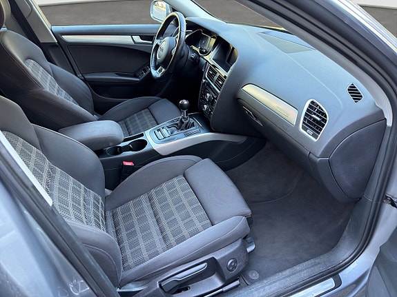Audi A4 11 of 14