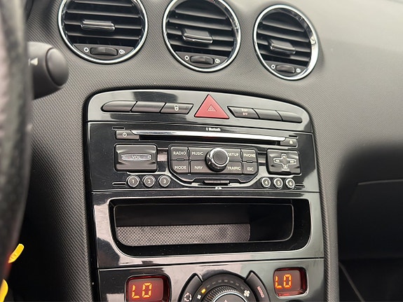 Peugeot 308 17 of 28
