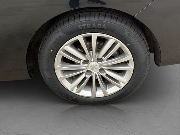 Peugeot 308 26 of 28