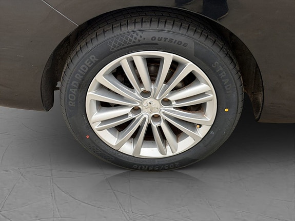 Peugeot 308 28 of 28