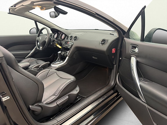 Peugeot 308 21 of 28
