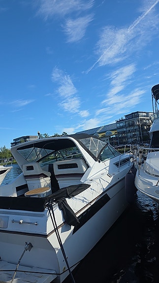 Wellcraft st tropez 3200 2 of 5