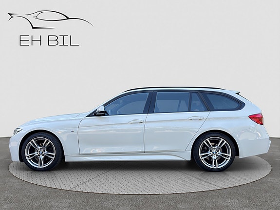 BMW 320d 4 of 5