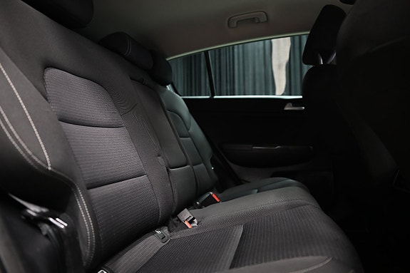 Kia Sportage 27 of 30