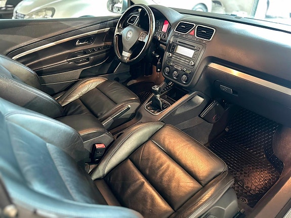 Volkswagen Eos 14 of 19
