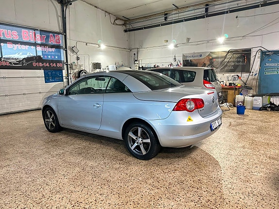 Volkswagen Eos 7 of 19