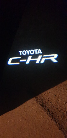 Toyota C-HR 11 of 16