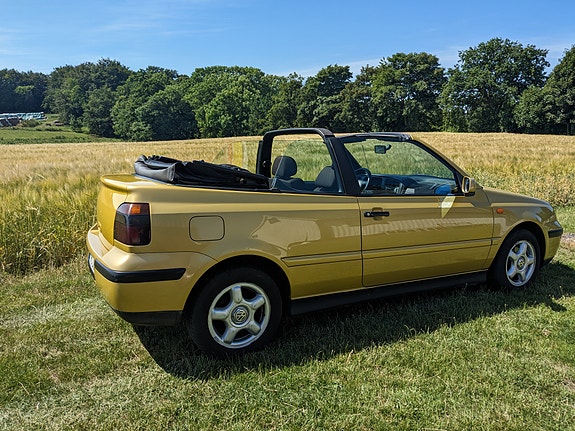 Volkswagen Golf III 3 of 5