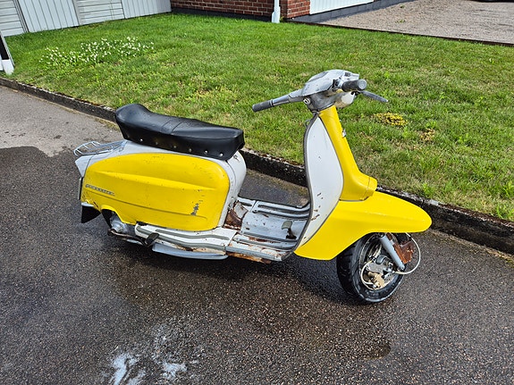 Lambretta Tv 175 2 of 6