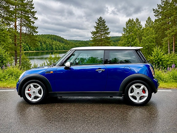 MINI Cooper 5 of 5