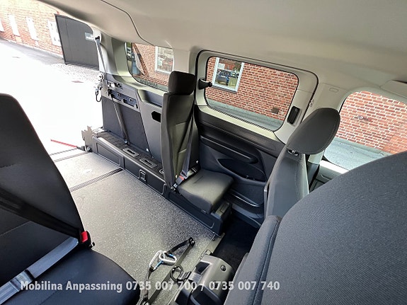 Ford Connect Tourneo 25 of 30