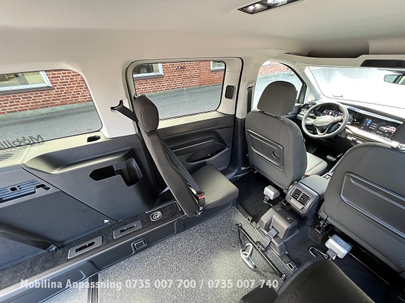 Ford Connect Tourneo 24 of 30