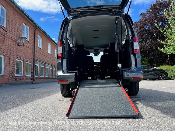 Ford Connect Tourneo 14 of 30