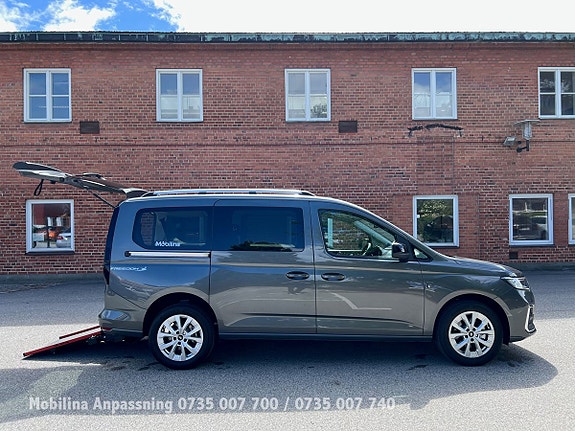 Ford Connect Tourneo 22 of 30