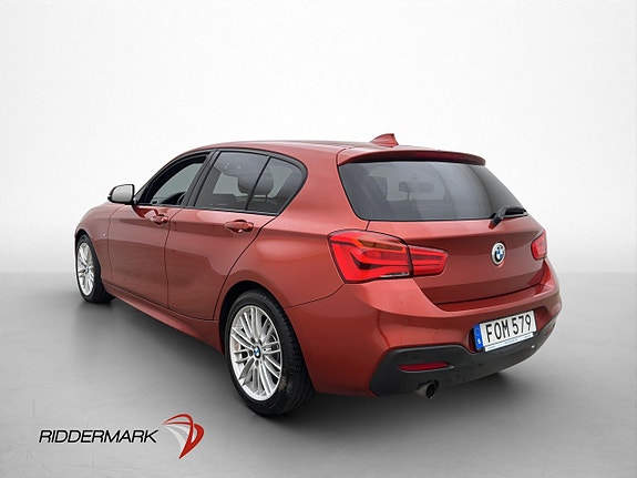 BMW 118i 4 of 5