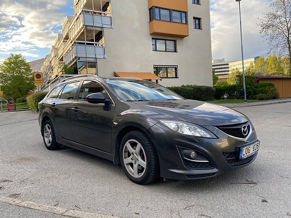 Mazda 6 3 of 5