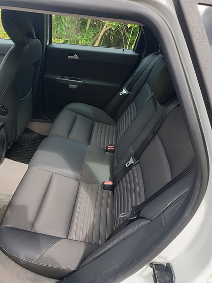 Volvo V50 5 of 5