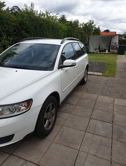Volvo V50 8 of 9