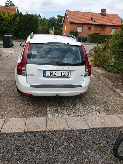 Volvo V50 6 of 9